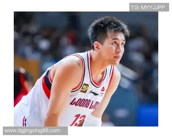 篮球明星中分发型的魅力与风格解析让你也能成为场上焦点